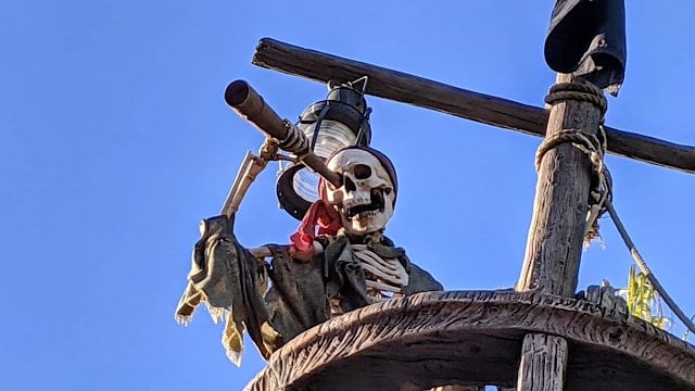 The Big Problem with the Pirates of the Caribbean Ride at Disney World