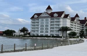 Photos: Grand Floridian Lobby Refurbishment is Complete