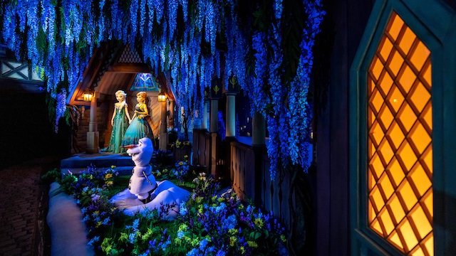 VIDEOS: Check out the new Frozen roller coaster and advanced audio-animatronics