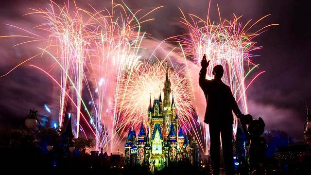 We Have Suggestions For How Disney World Can Improve Fireworks