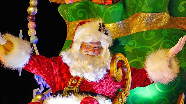 Magic Kingdom Has New Showtimes for Christmas Week