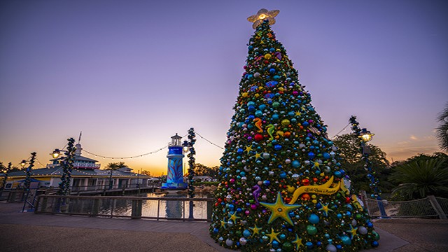 SeaWorld Christmas Celebration Returns for the 2023 Holiday Season