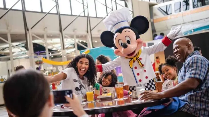 Free Dining Returns to Walt Disney World in 2024