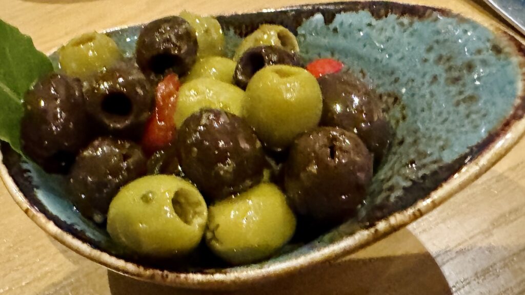 Capa Olives