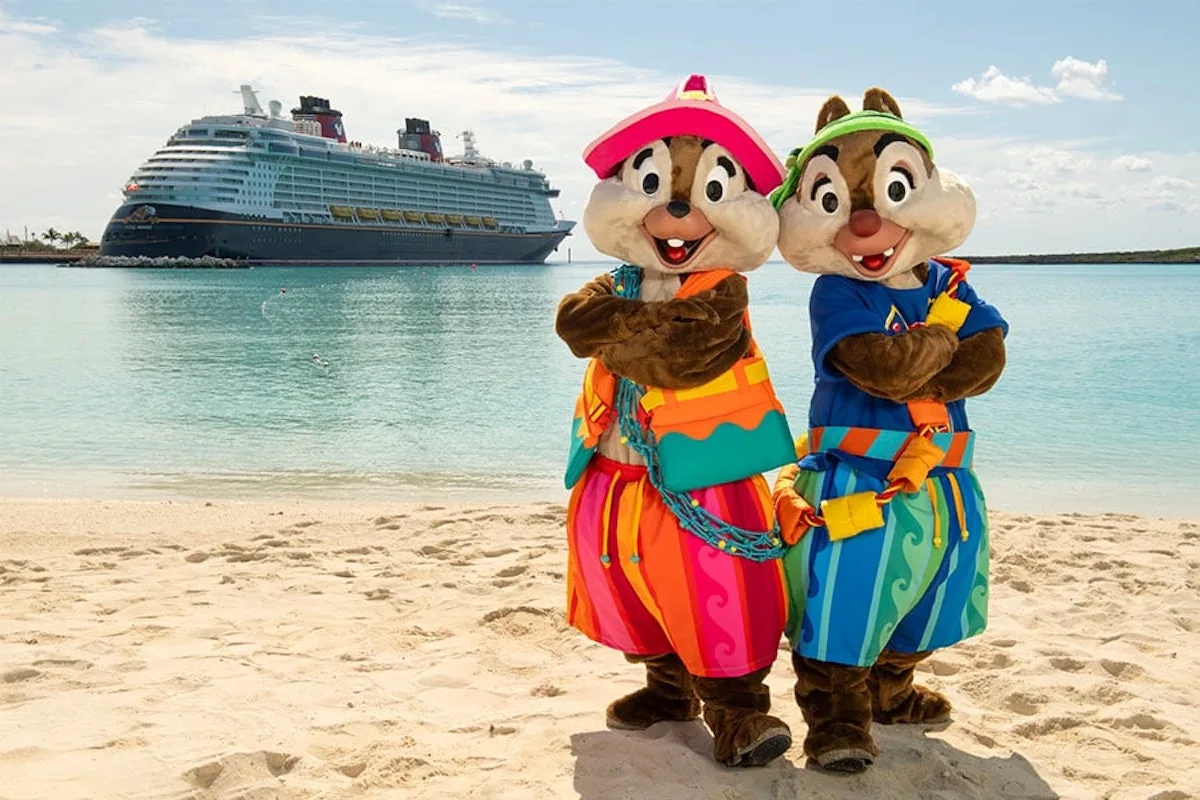 New Costumes for Chip and Dale on Disney Cruise LIne