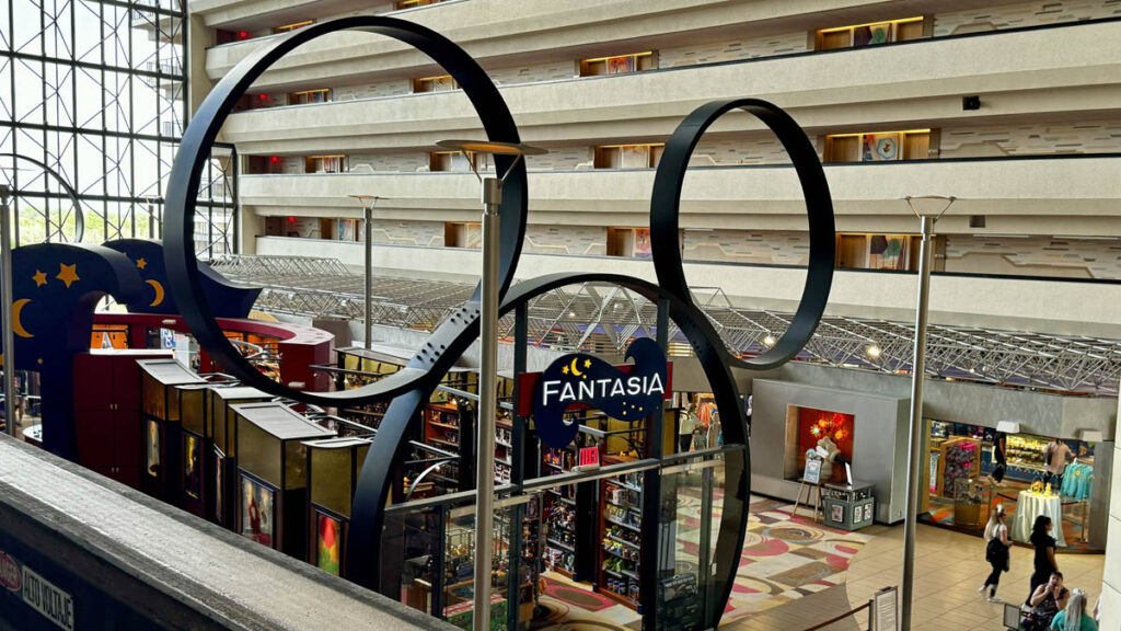 contemporary resort fantasia store