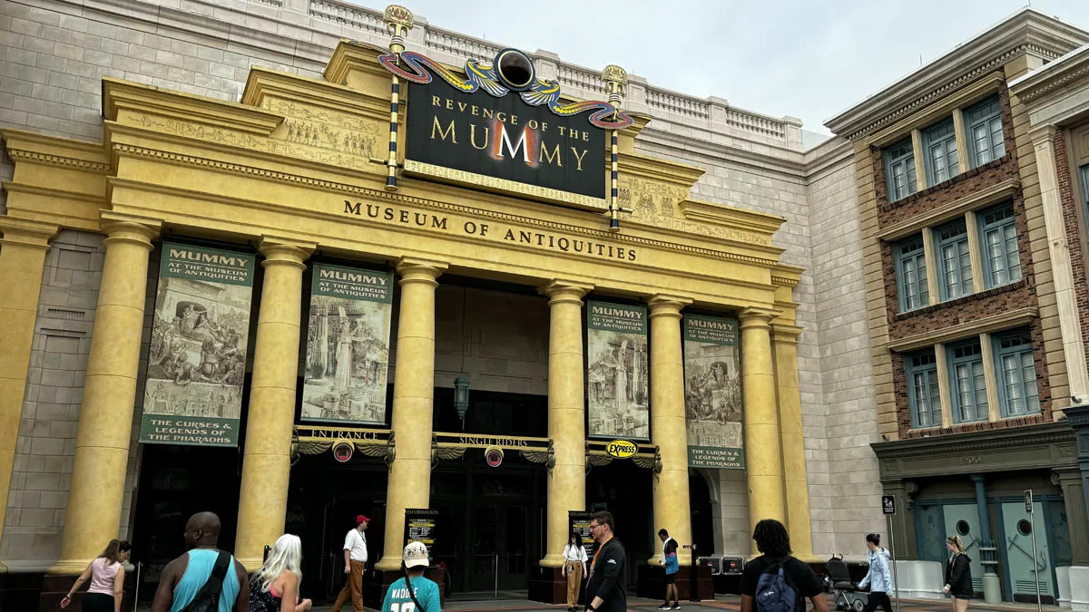 revenge of the mummy universal attraction