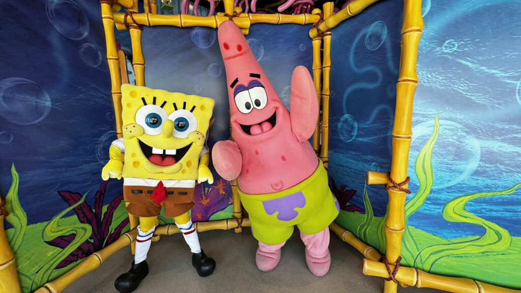 universal-character-meet-spongebob-patrick