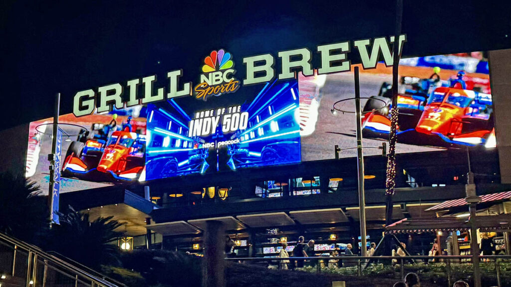 universal city walk nbc sports grill brew