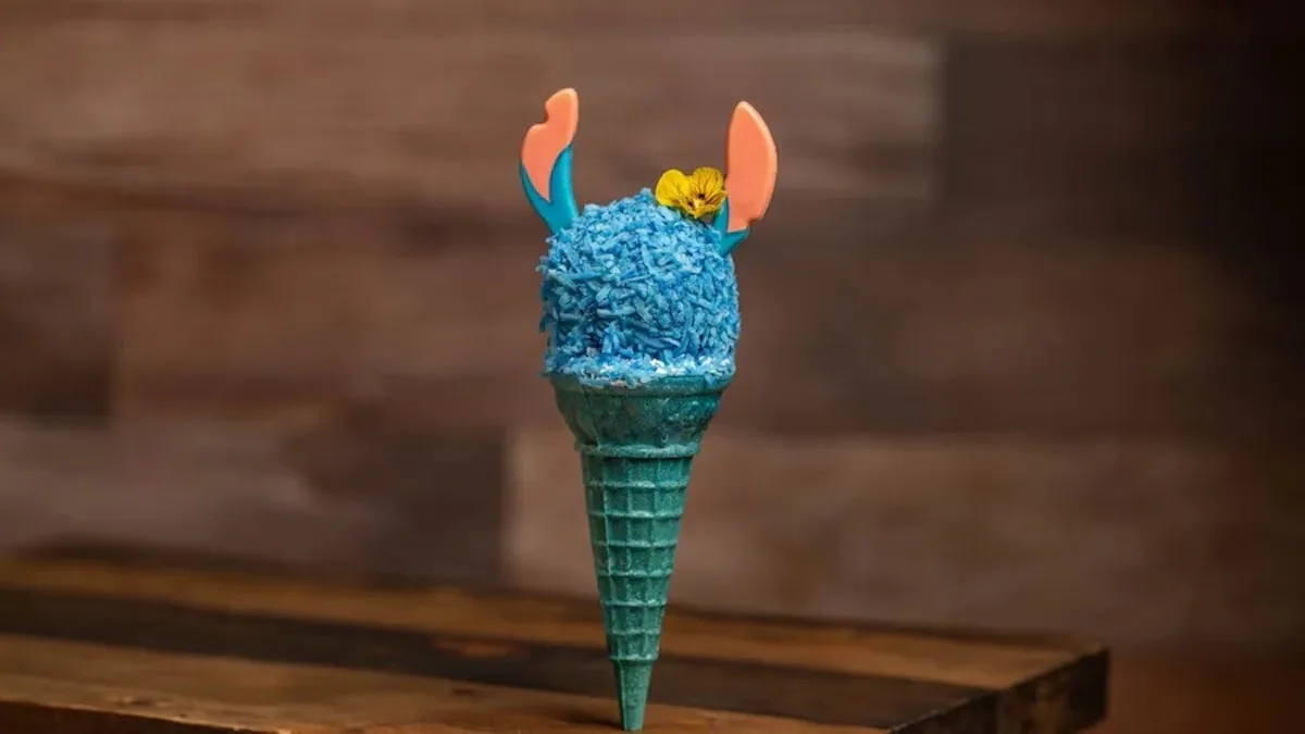 Stitch Cake Cone