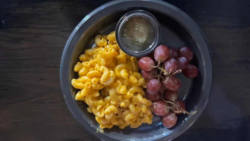 Three Broomsticks Kids mac n cheese