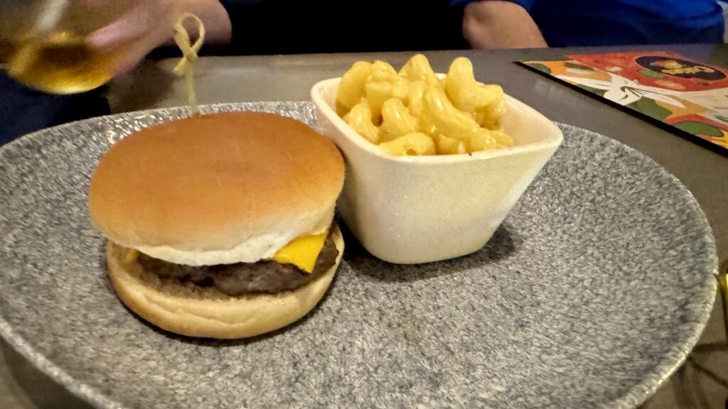 Ale and compass mac n cheese burger