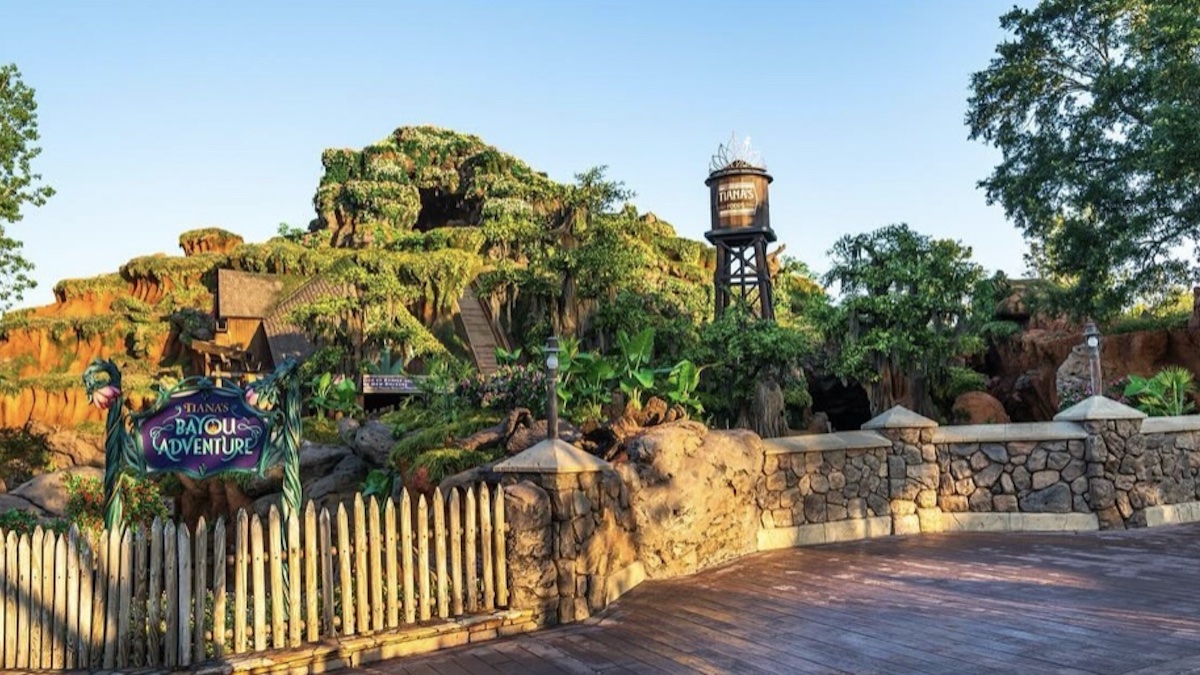 Tiana's Bayou Adventure Attraction Sign