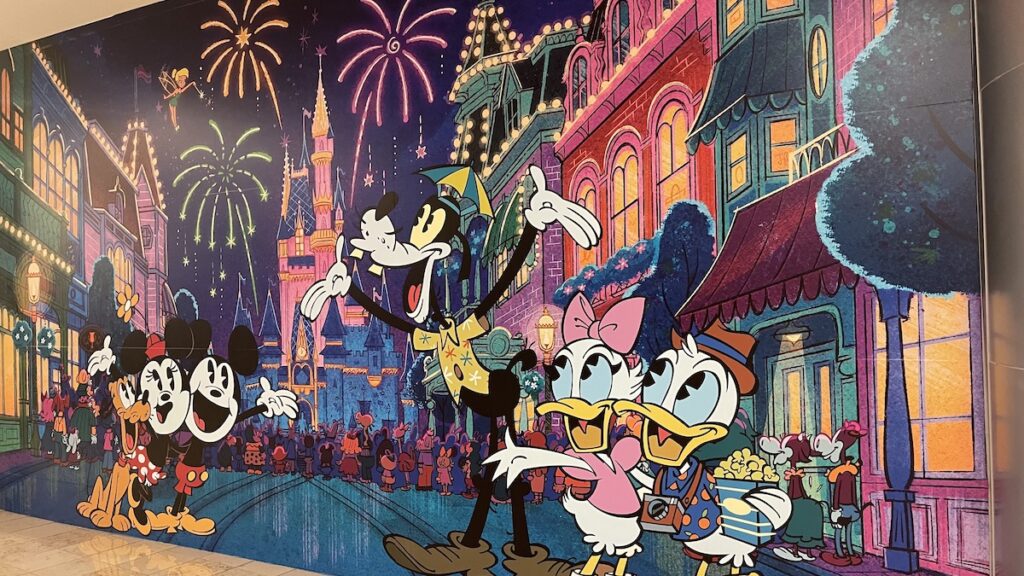 The Best Tips to Stay Hydrated at Disney World