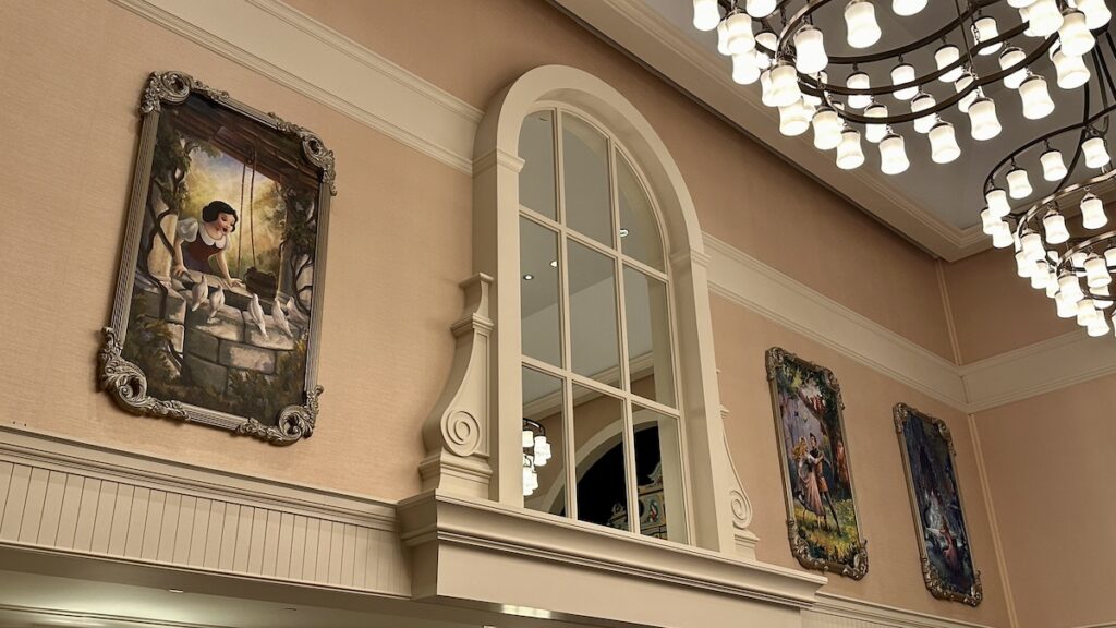 grandfloridian1900parkfaredinnerbuffetdecor