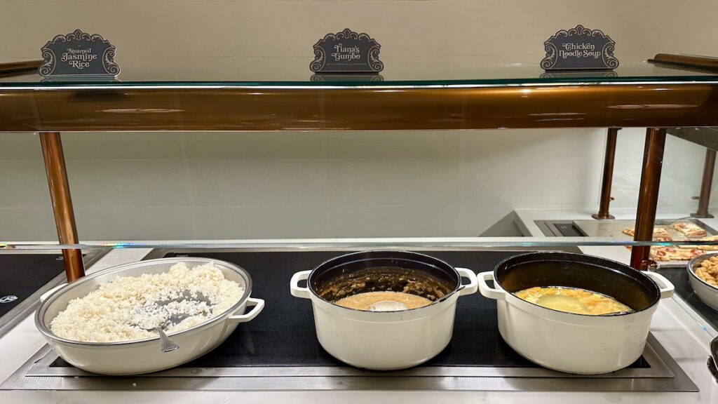 grandfloridian1900parkfaredinnerbuffetgumbo