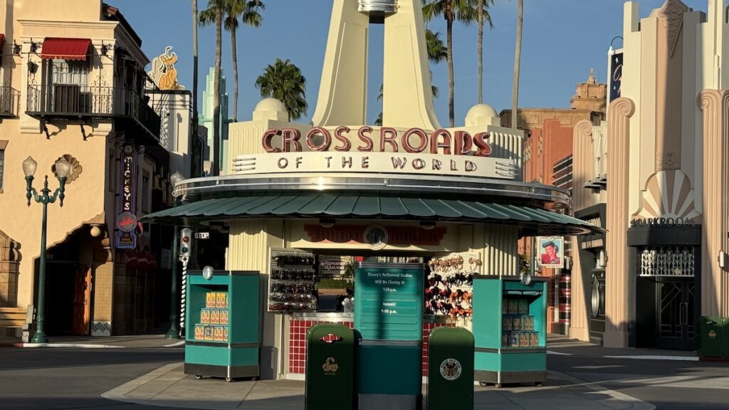 New Characters Have Arrived at Hollywood Studios' Galaxy's Edge