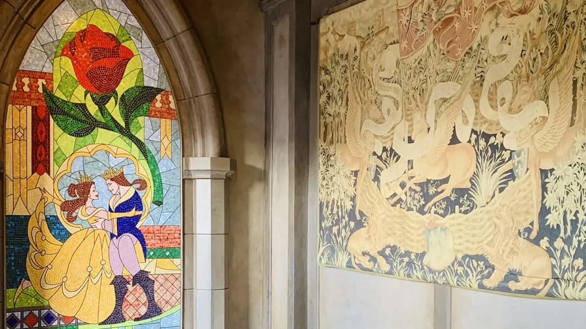 Disney World Rumored to Offer Deep Character Dining Discounts