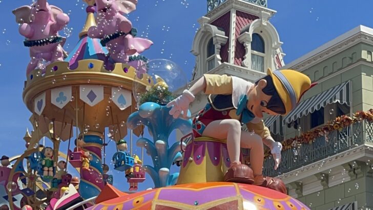 Epic Fail During the Festival of Fantasy Parade