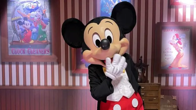 Forget Gift Cards, This Is the Best Disney Vacation Savings