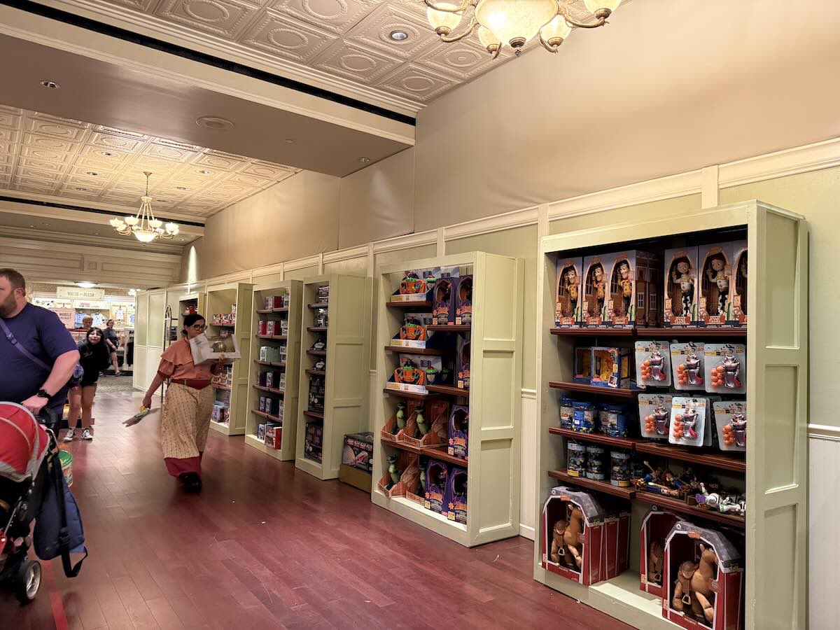 emporium continued construction