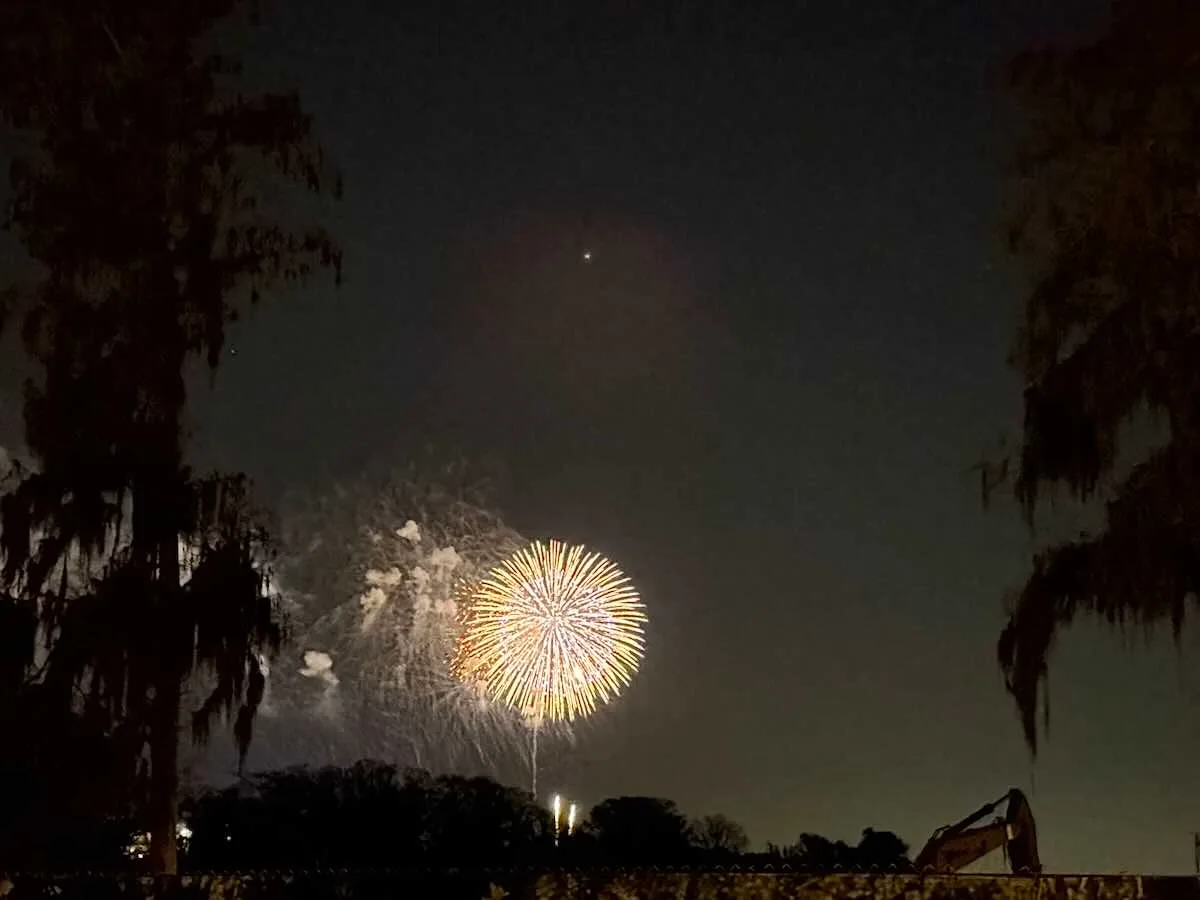 fireworks lake shore lodge