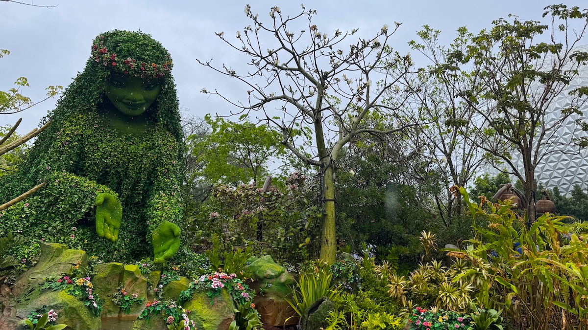 Free Disney Park Ears, Yes Please!