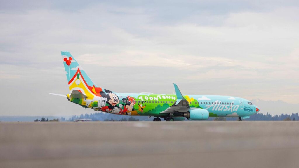 Toon town Mickey Mouse Plane