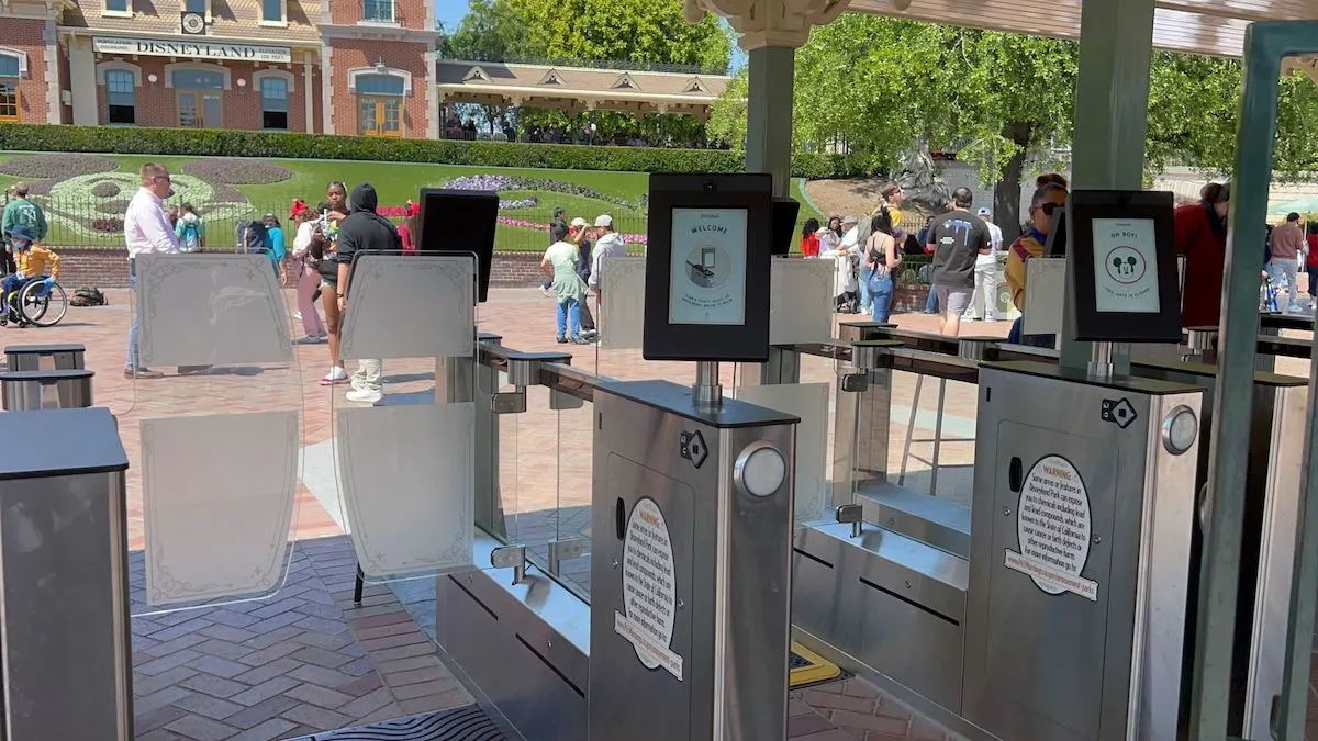 Disneyland Entrance