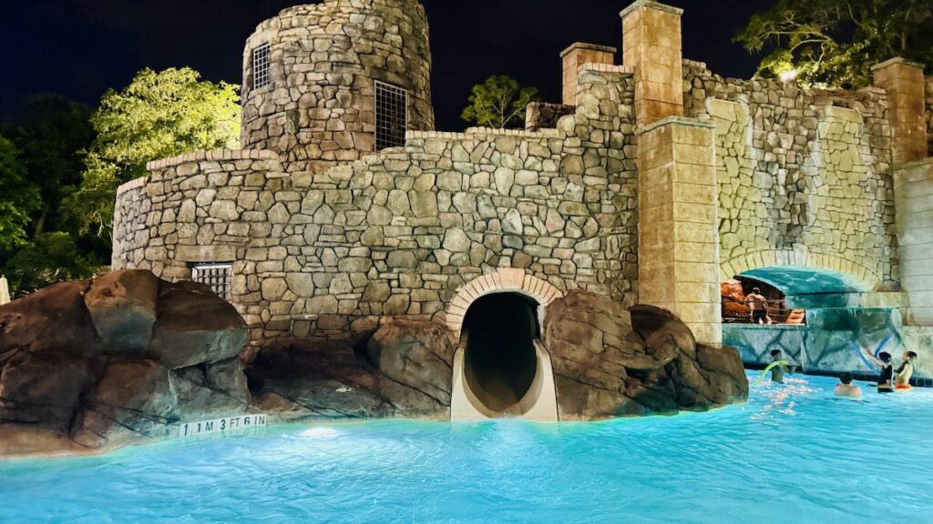 Universal hotel with castle slide