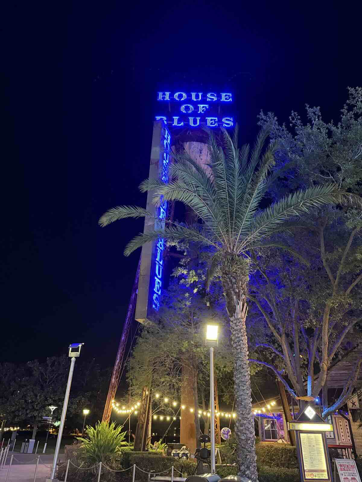 house of blues sign