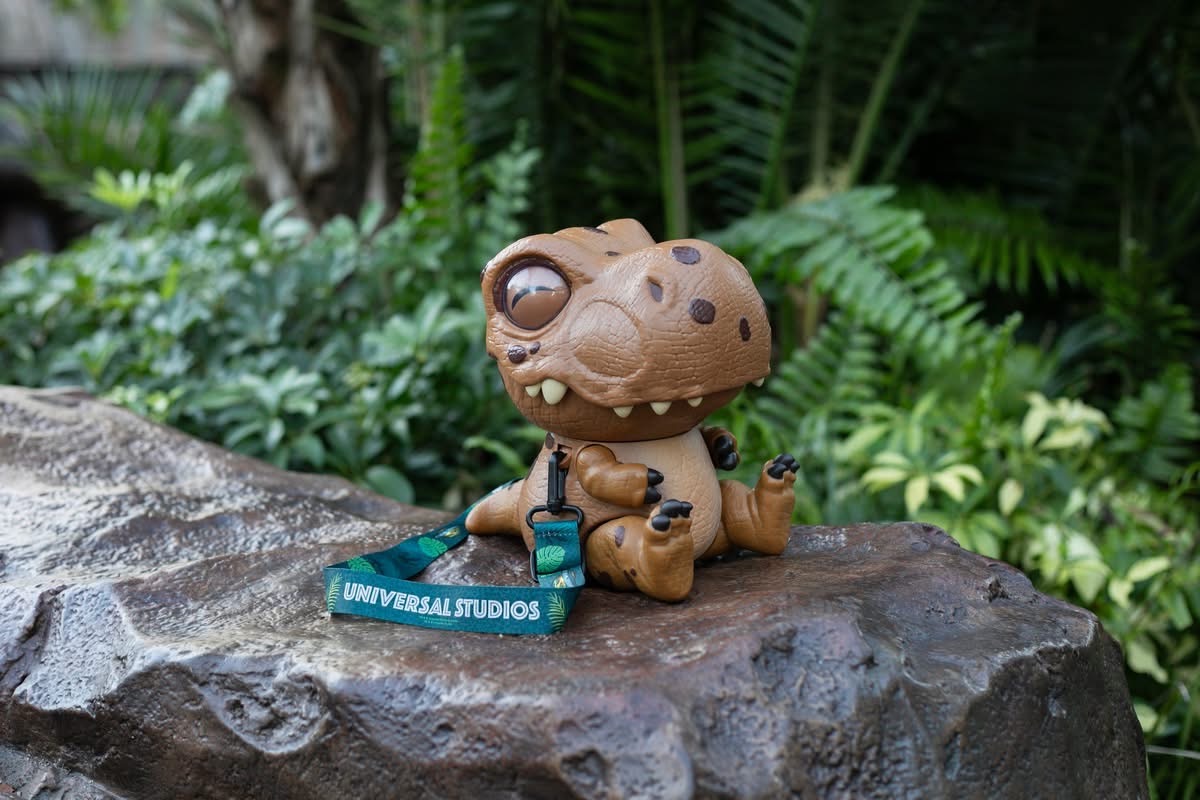 picture of Universal T.Rex Popcorn bucket