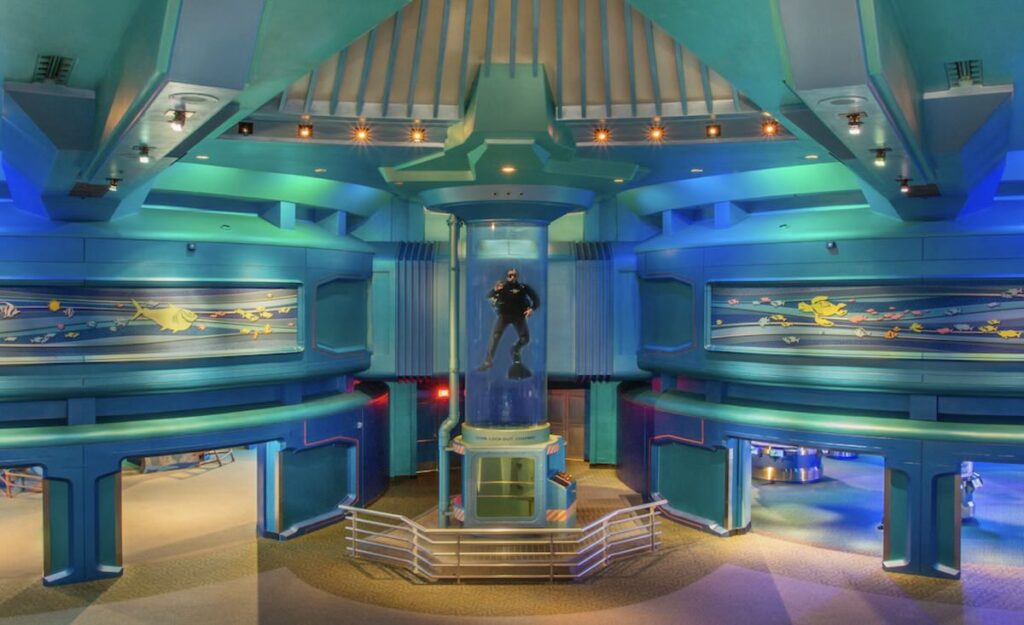 diver lock out chamber