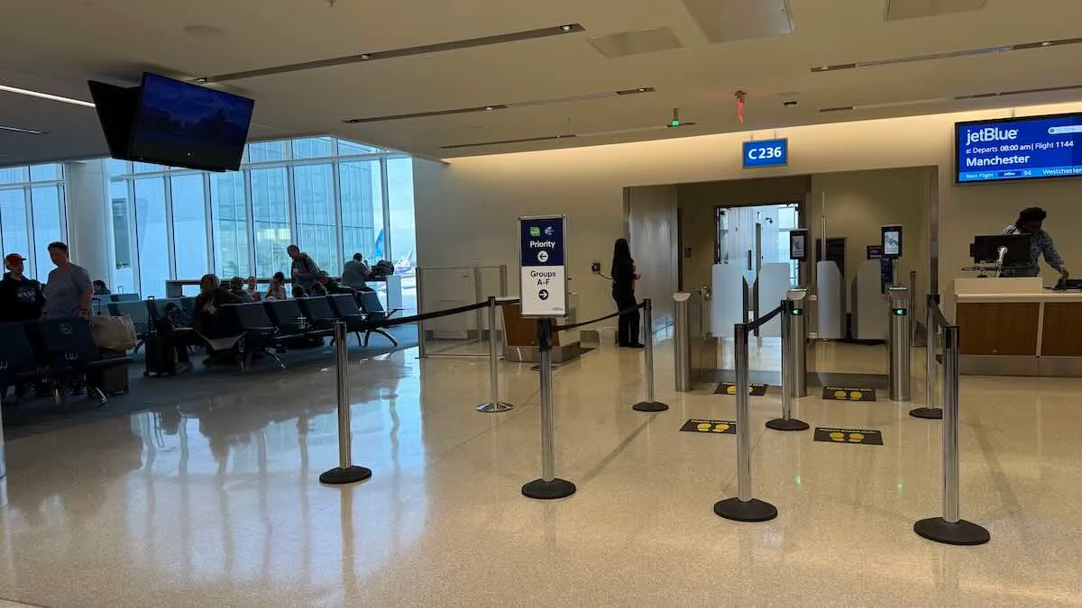 jet blue terminal c