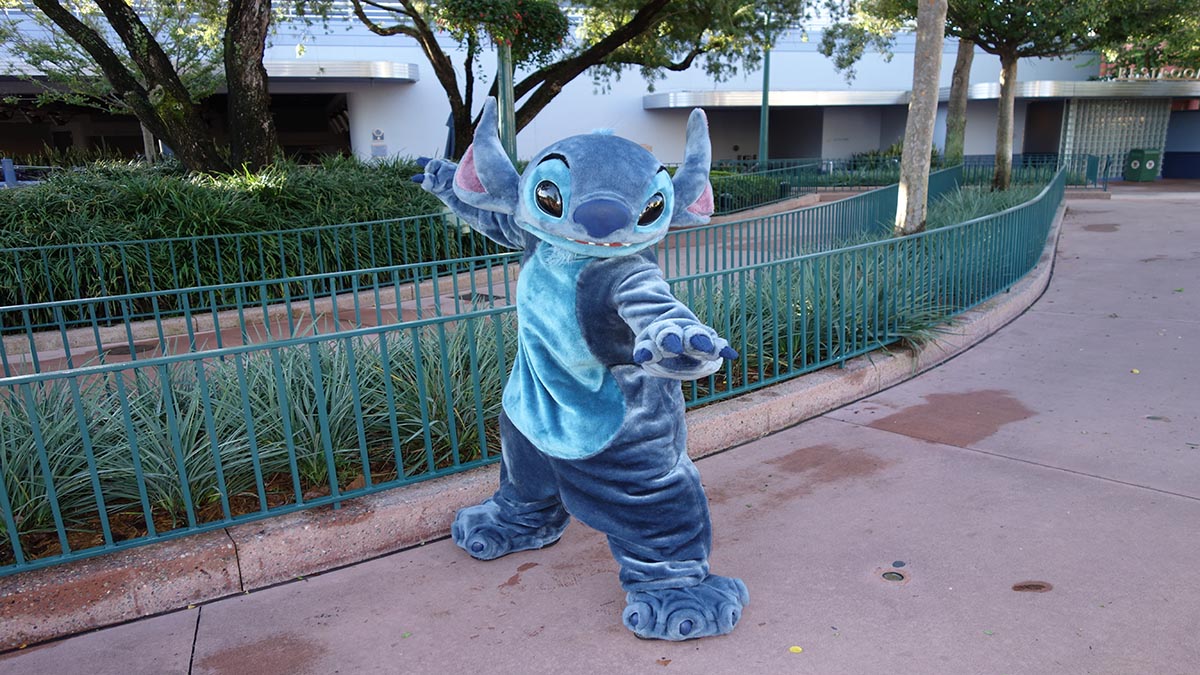 First Look at Disney's New Stitch Halloween Popcorn Bucket