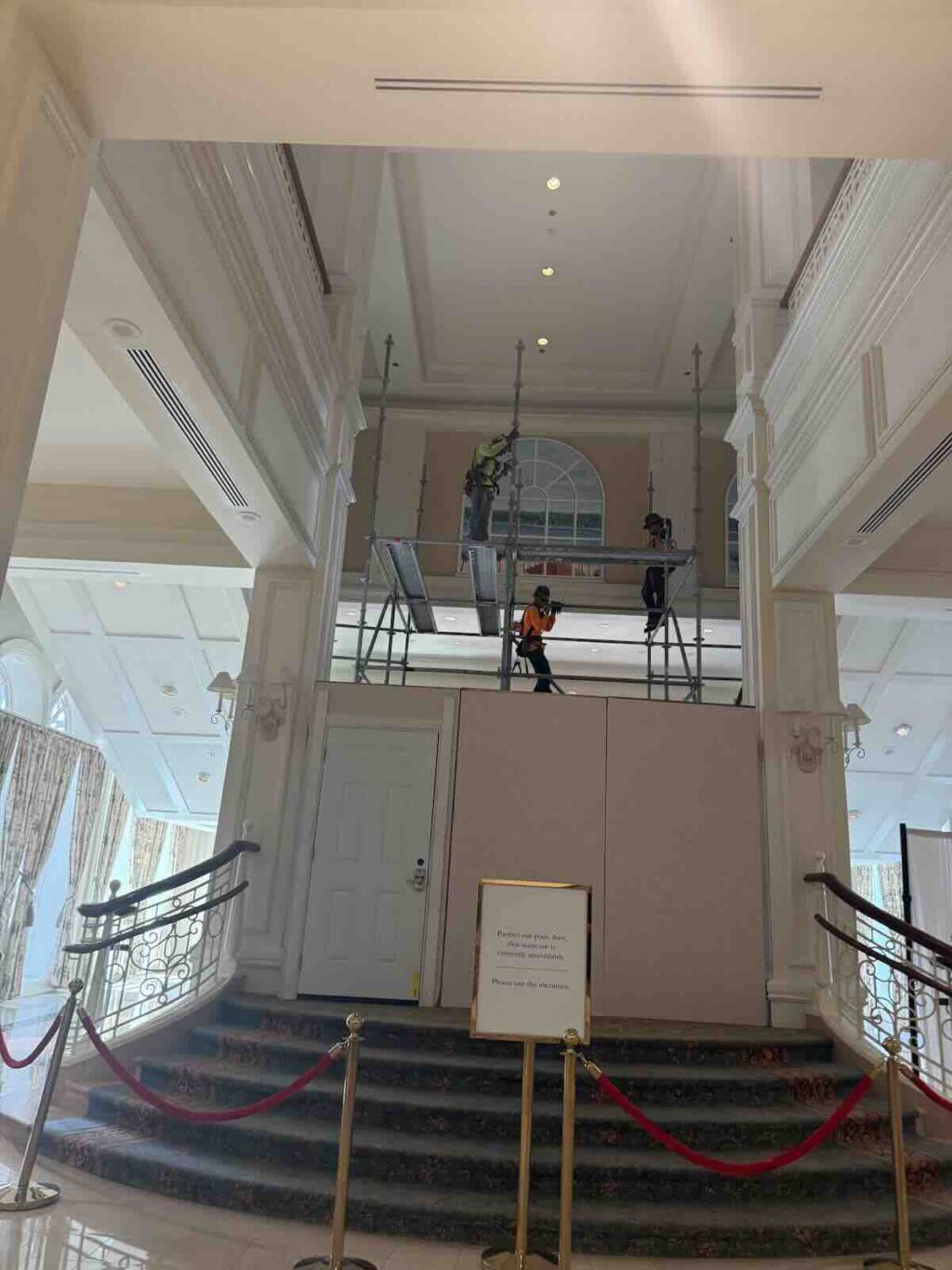 grand staircase grand flo closed with workers