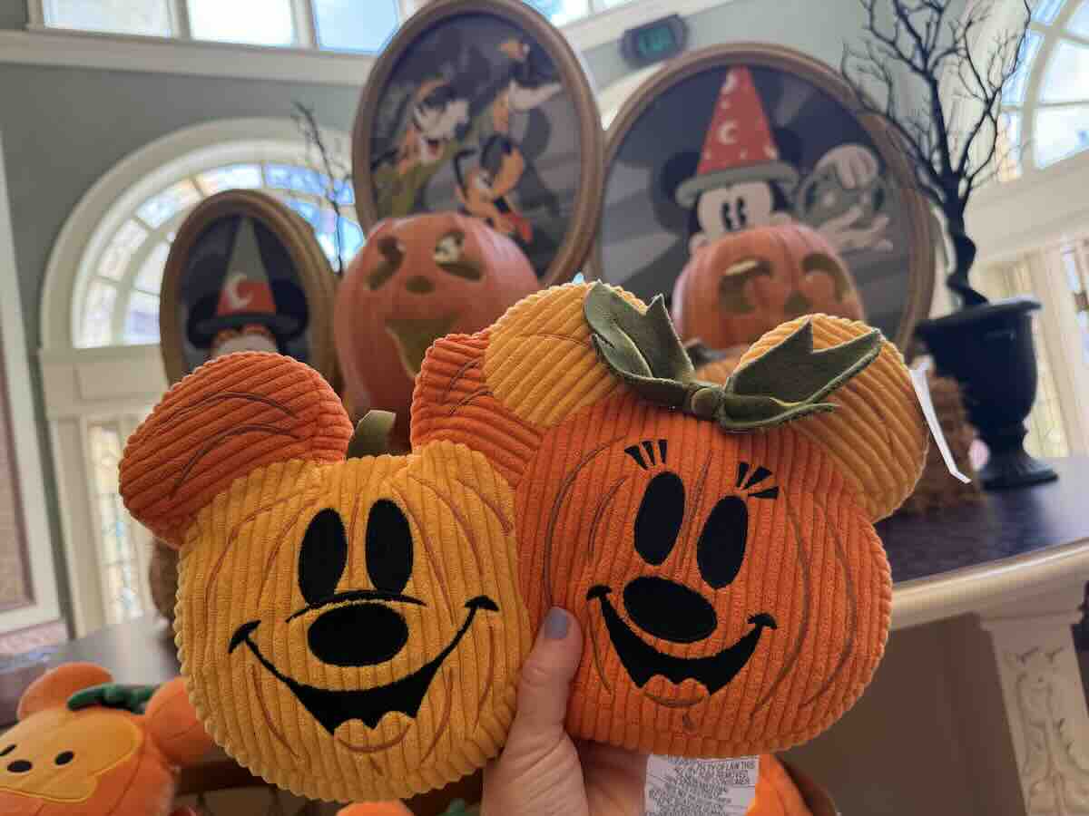 halloween pumpkin pillow