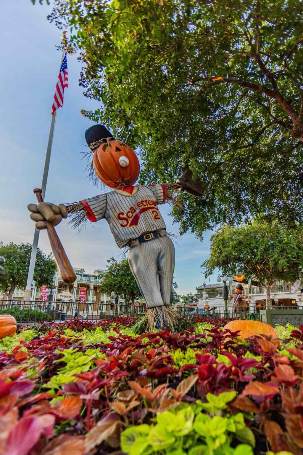 mickey pumpkin scarecrow