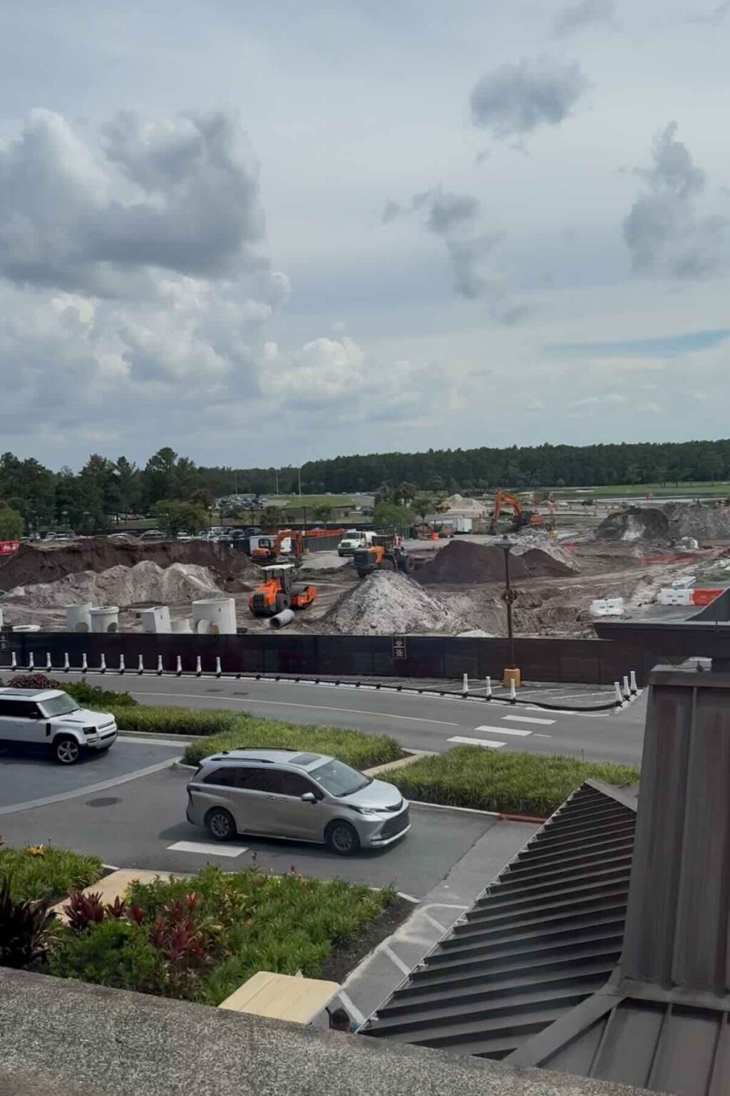 poly entrance construction