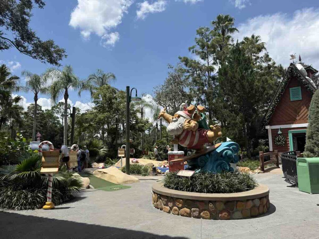 winter summerland mini golf start
