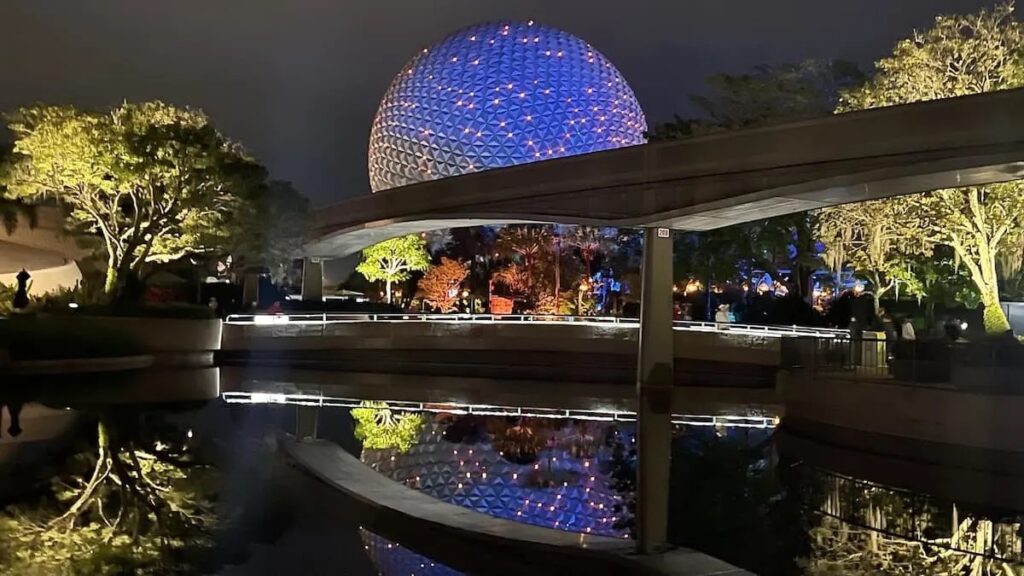 Fatal Crash Closes Down EPCOT Center Drive