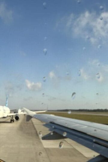 Warning: Orlando International Airport Experiencing Delays Due to Air Traffic Controller Shortage