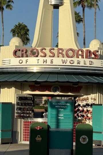 Disney Adjusts Operating Hours Ahead of Thanksgiving Crowds