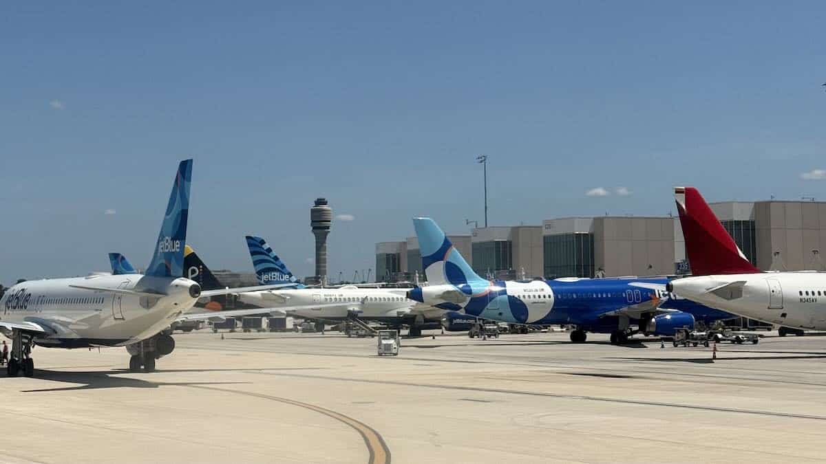 FOUR Easy Ways to Make Flying to Disney Less Stressful