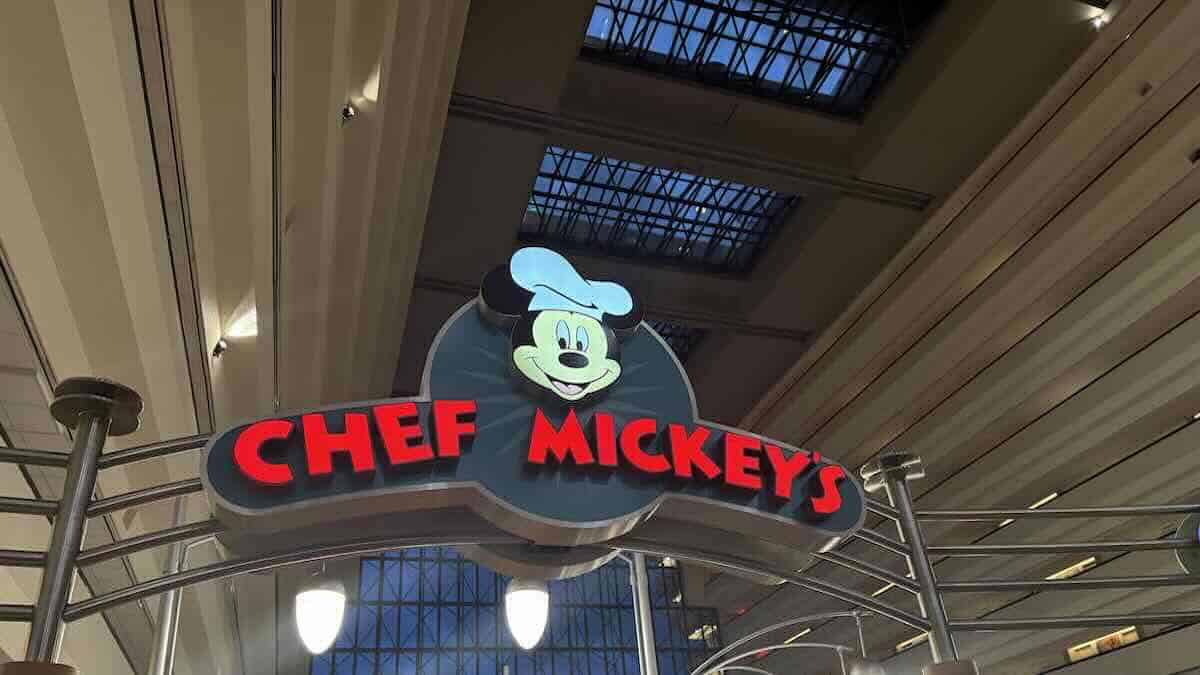 Is This Popular Disney Character Dining Worth The Price?
