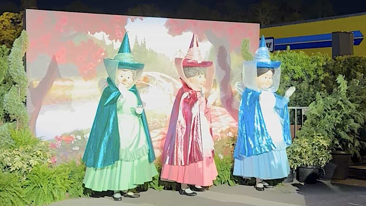 More Rare Characters Recently Spotted in Disney World