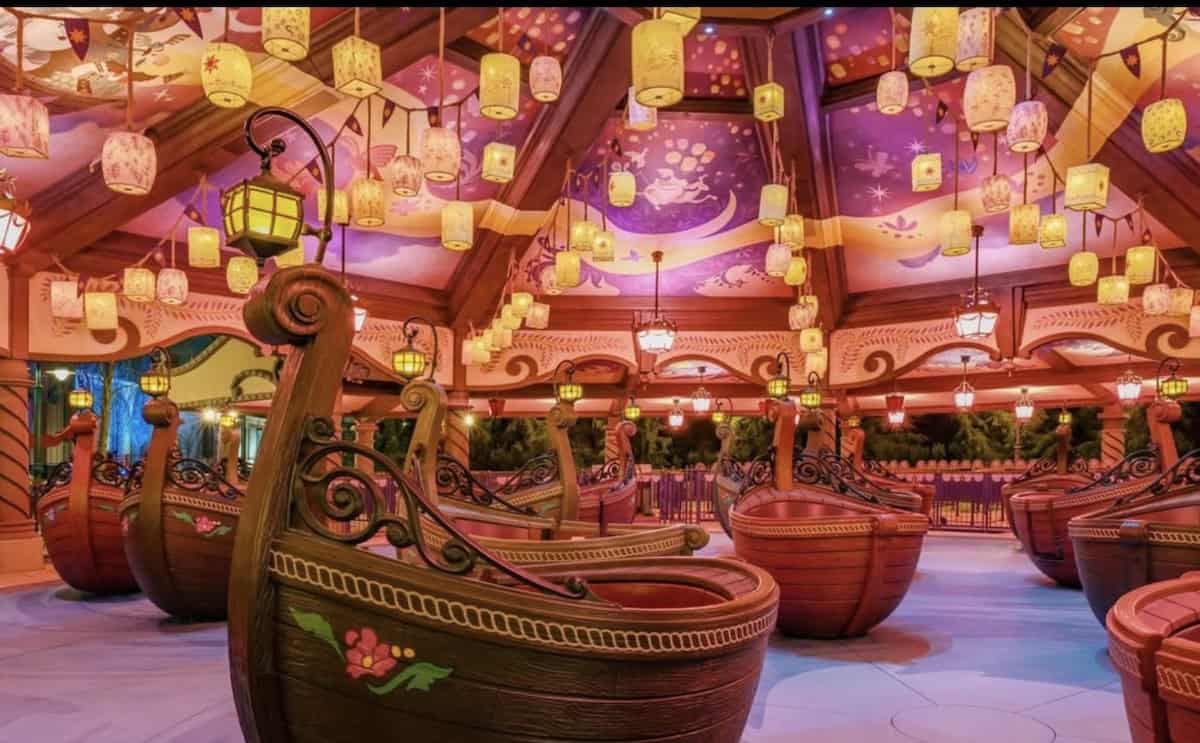Tangled attraction
