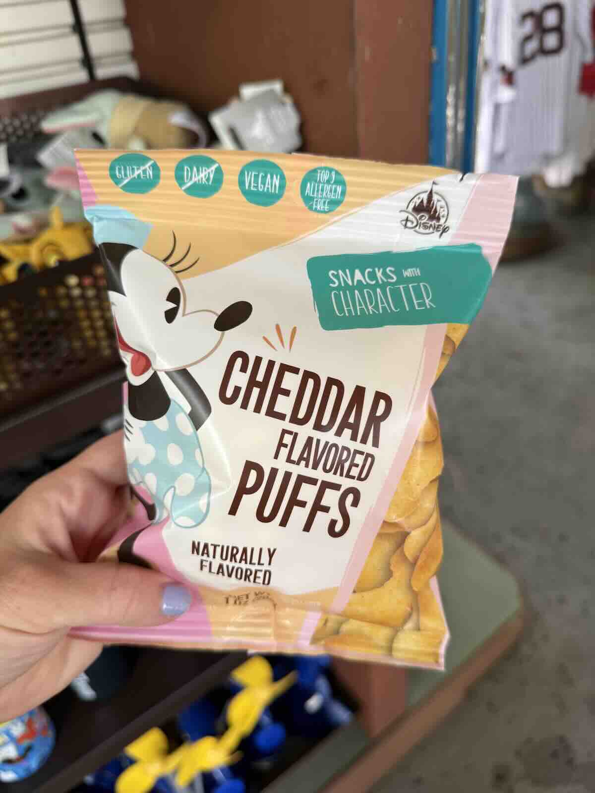 snacks with character puff