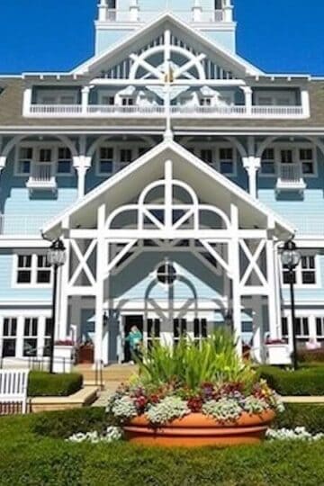 Update: One Phase Complete on This Lengthy Disney Deluxe Resort Refurbishment