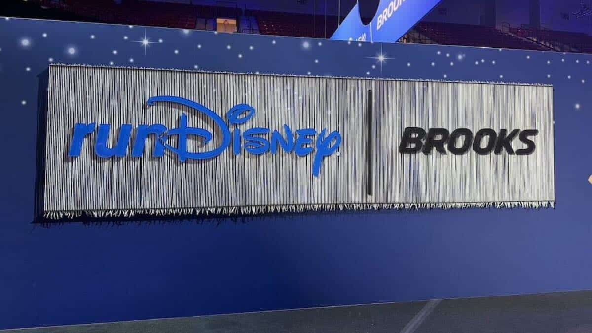 NEW runDisney Brooks Running Shoes to Arrive in Walt Disney World Next Week!